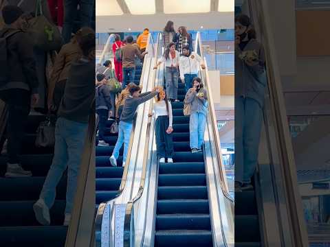 Varmala prank 💝 on Escalator #shorts #funny #treandingprank #triendigprank #comedyprank #prank #yt