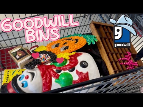 WOW, That Was LUCKY!! Awesome Finds Today in the Goodwill Bins | HOLIDAY Treasures | THRIFTING