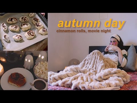 COZY AUTUMN DAY 🍂✨ cinnamon chocolate rolls, movie night & self-care 🛁🎃