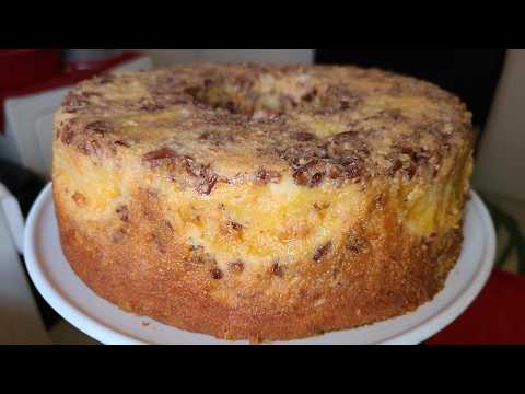 Homemade Pineapple Amaretto Cake