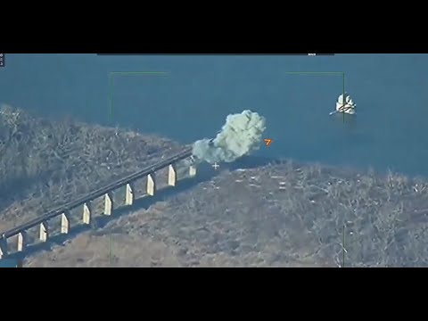 Russia Hits Antonovsky Railroad Bridge with LMUR Missile: Odd One -- Ukraine Crossed Dnipro?