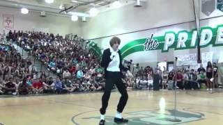 Flawless Moonwalk: High School MJ Impersonator Dances to Billie Jean 2014