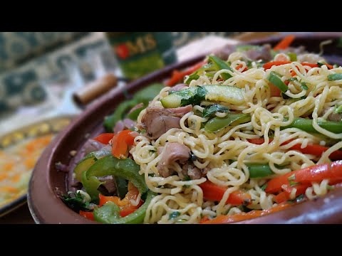 Moroccan Chinese Noodles In Tagine Pot - Bildenese Special From Tinghir