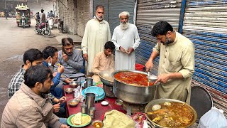 70/- Rs WINTER STREET FOOD VIBES 😍 MUTTON SIRI PAYA & CHANAY - DAILY LIFE IN PAKISTAN