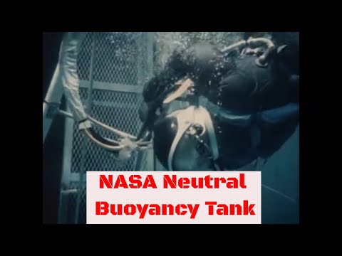 NASA APOLLO SPACESUIT MOBILITY TESTING   NEUTRAL BUOYANCY WATER TANK  w/ BOOT STABILIZER  XD47514