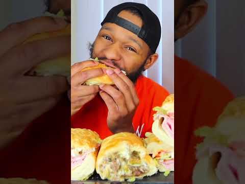 The first bite will tell you all you need to know #foodreview #jerseymikes #subway #mukbang