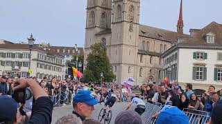 Road World Championships '24: A Group of Riders on Münsterbrücke