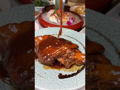 Braised Pork Hock with Brown sauce #youtubeshorts #chinesefood #foodie