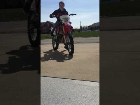 2002 crf450r start up and walk around