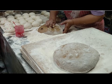 Pan-fried Brown Sugar Bread and Buns and Donuts Making Skills /超療癒古早味小時候黑糖大餅製作-Taiwan Street Food