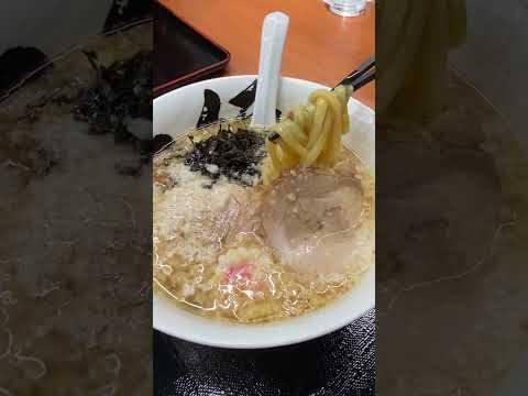 新潟駅ナカ「CoCoLo麺横丁」で人気の新潟五大ラーメン！燕三条系 背脂ラーメン【潤】#shorts #ラーメン #新潟ラーメン #グルメ