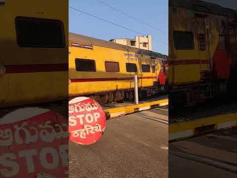 Narsapur Dharmavaram Express Train #shorts #train #expresstrains #viral #trending #ytshorts