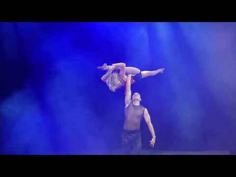 Adagio Duo Circus Act Acrobatics Variety Performance Entertainment