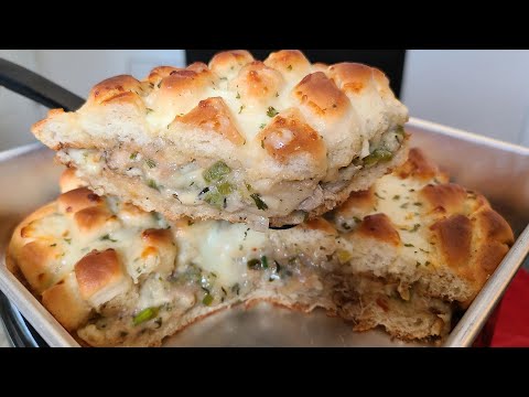 Cheesy Oyster Bread | Homemade bread stuffed with an Oyster filling and 2 types of cheeses.