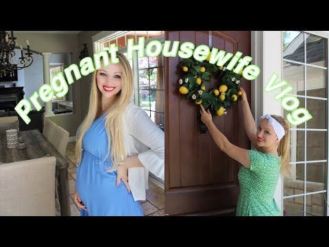 A PREGNANT HOUSEWIFE Day in the Life // Homemaking, Pregnancy Update  & Clean With me