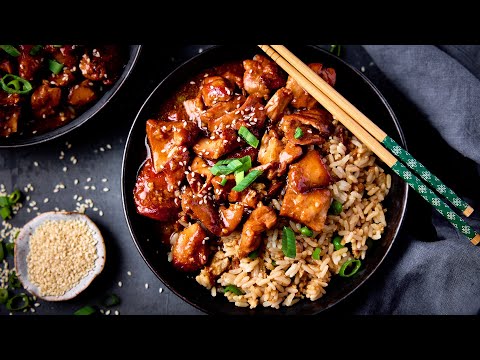 SO EASY! Slow Cooker Honey Garlic Chicken