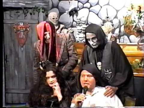 Graveyard Theater TV group,IntInd 2001 Halloween Bill Landing