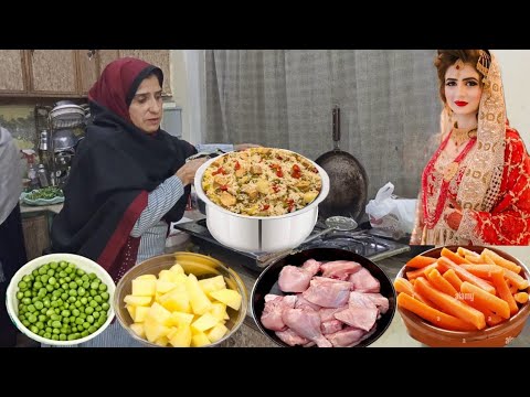 Gaon Ke Dophar Ka Khana | Bhai Ke Ghar Phali Bar Banai Aloo Chiken Mater Gajar Pulao Recepi | Irma's