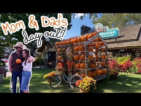 🍁They're Starting to Change!🍁 Shops at The Old Mill & Preacher's Smokehouse Review | Smoky Mountains