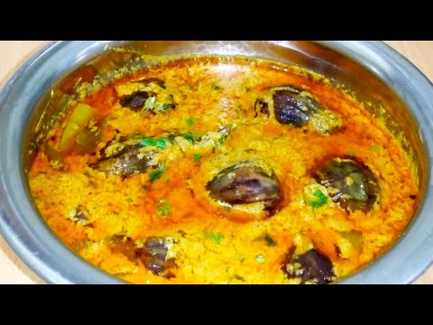 hyderabadi bagara baingan recipe/bagara baingan/brinjal curry/eggplant curry #RFoodInn