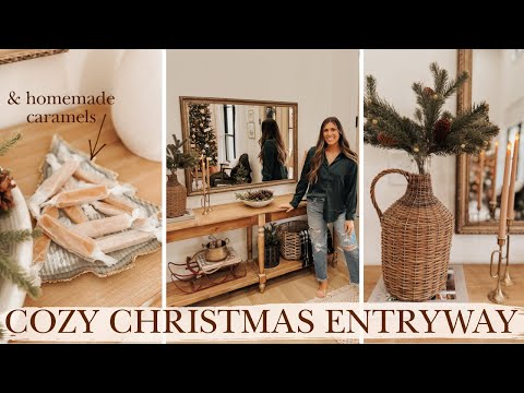 CHRISTMAS ENTRY WAY DECOR | CHRISTMAS DECORATING IDEAS | HOMEMADE CARAMEL RECIPE