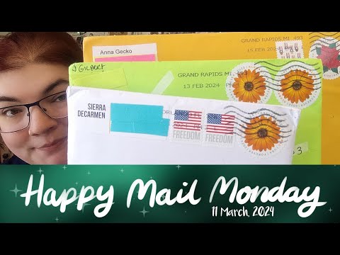 Happy Mail Monday - Beautiful Zines Edition