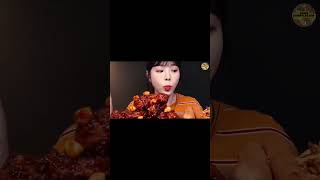 BOKI big bites Spicy Chicken ASMR #shorts #short #asmr #mukbang #Spicy #chicken #eatwithboki