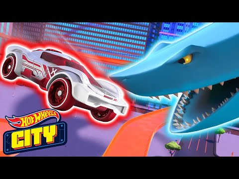 Ultimate Garage Crew Faces Evil 200 Foot Shark! 😱🦈 + More Exciting Hot Wheels City Highlights!