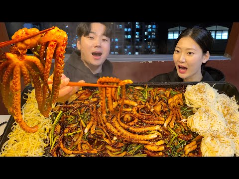 Spicy and chewy stir-fried octopus with noodles! | Spicy stir-fried Octopus | COOKING | MUKBANG