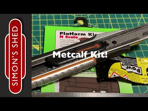 Metcalfe N scale Kiosk mini kit