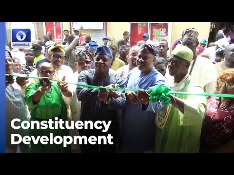 Hon Fayinka Hands Over 5 Projects In Mushin