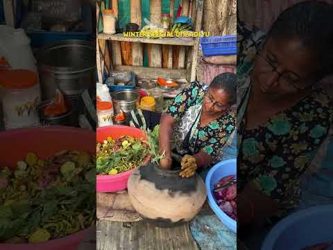 उंबाड़ियु बनाना इतना मुश्किल है 😱 #streetfood #trending #viral #viralshort #ytshorts #food #foodie