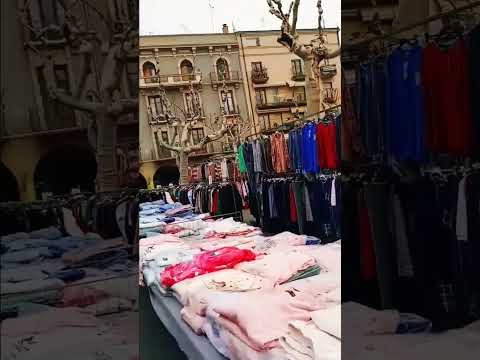 #2774 TRAVEL TIME - Let's Buy in a Sale Saturday Market (Part 4) in Balaguer, Lleida, Spain, Europa