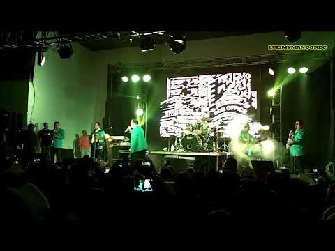 Conjunto Primavera En vivo