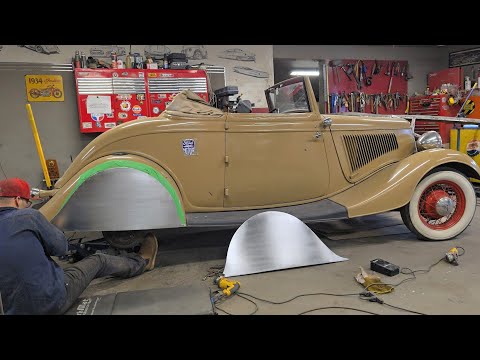 Fabricating fender skirts from scratch for our 1934 Ford Cabriolet 🙌 part 2