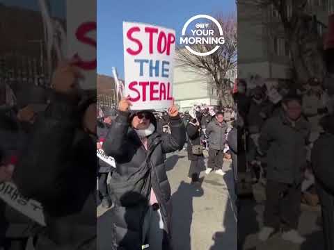 Stand Off with Police in Seoul | Your Morning