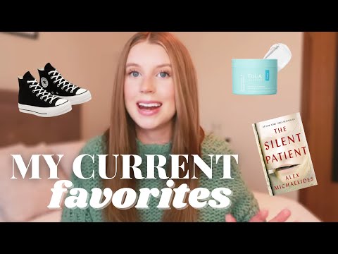 2022 FAVORITES | sit down & chat about fashion, food, skincare, books + more!!