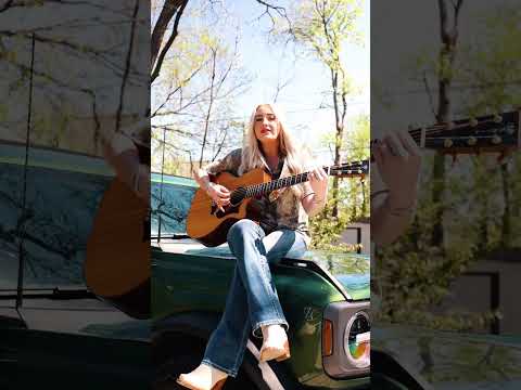 Singing on the Hood of a Bronco! #Countrymusic #fordbronco