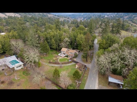 1985 Sprowl Creek Rd, Garberville, CA