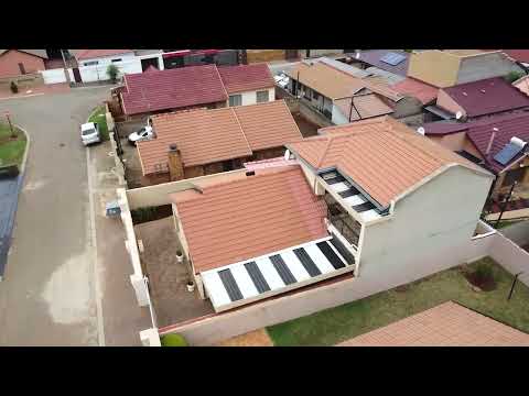 4 Bedroom House For Sale in Protea North, Soweto