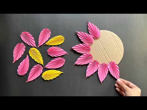 Beautiful paper flower wall hanging craft | Easy and simple wall hanging | Sidra art and craft