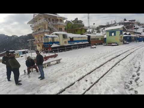 Snow covered Shoghi Railway station on Kalka Shimla train | 2022 video | Toy Train in Snow #trains