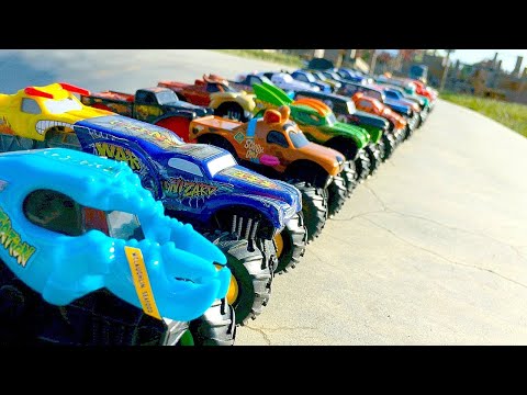 GRAVE DIGGER  BATMAN | REV TREDZ | SCOOBY DOO | MONSTER JAM | HOT WHEELS MONSTER TRUCKS