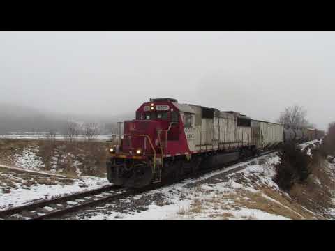 CEFX 6007 North along the Canadian National L572 in Council Bluffs, IA 2-2-19