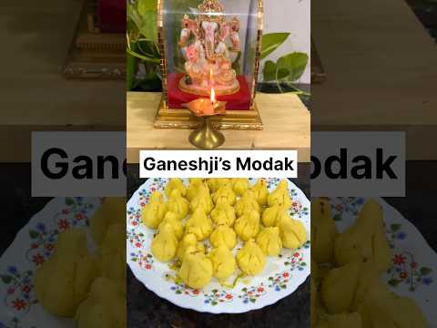 Modak recipe #modak #sweet #ganesh #ganapati #bappa #shorts #short #video #viralvideo #reel #viral