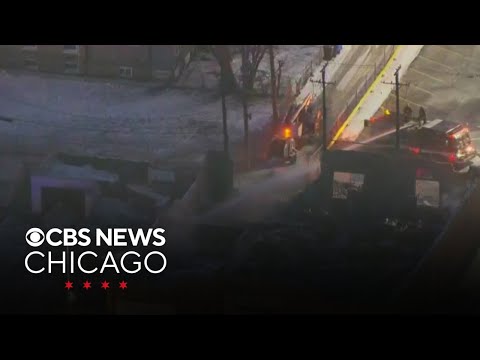 Early-morning fire destroys building in Chicago's South Shore neighborhood