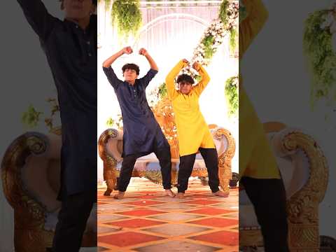 Desi Boyz 😍 | #dance #abcddancefactory #weddingdance #youtubeshorts #viral #shorts