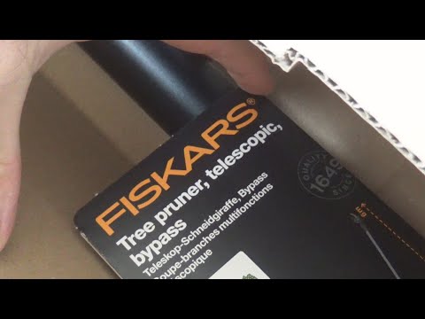 Fiskars Tree Pruner Telescopic Bypass XL UPX86 Unboxing and Test