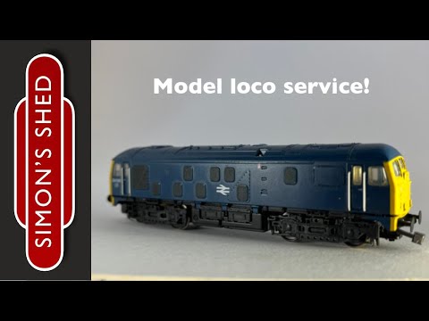 Model locomotive service : Graham Farish class 24