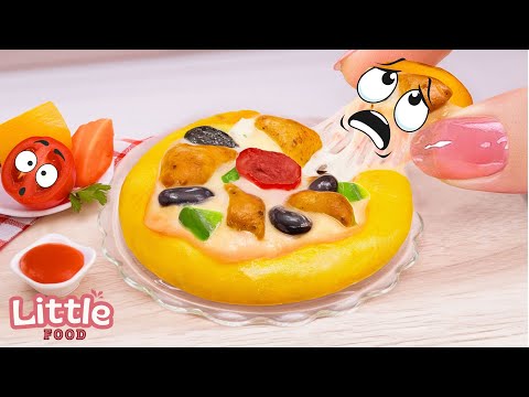 Miniature Chicken Tomato Sauce Pizza Recipe 🍕 | Cooking with Little Food